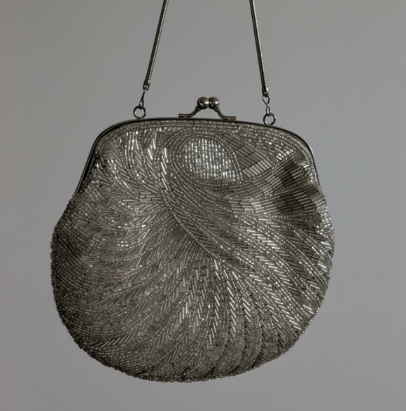 Handbags - Vintage Silver Fully Beaded Clutch Bag Seashell Swirl Pattern